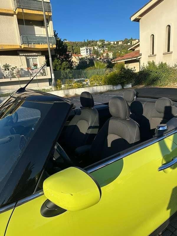 Usata Mini Cooper Cabriolet Classic 136 CV (100 kW) 2023 Giallo Cabrio