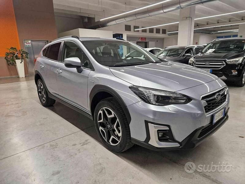 Usata Subaru XV Style 150 CV (110 kW) 2020 Argento SUV