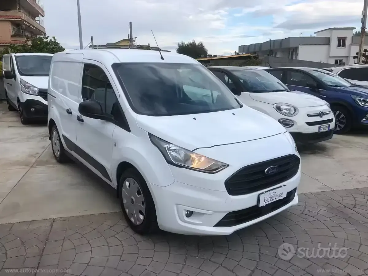 Usata Ford Transit Connect Trend 101 CV (74 kW) 2019 Bianco Monovolume