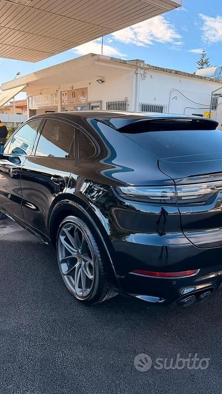 Usata Porsche Cayenne 2020 Nero SUV