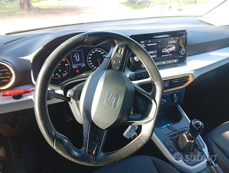 Usata Seat Arona 2022 Verde SUV