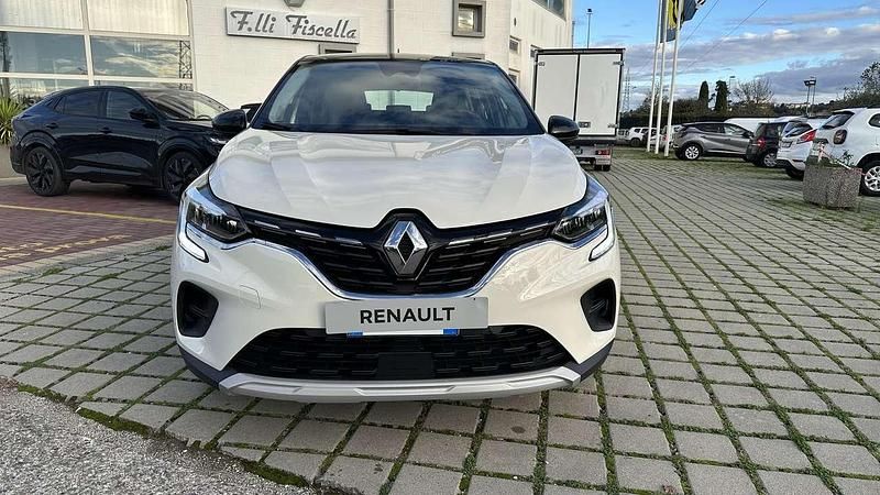Usata Renault Captur Zen 101 CV (74 kW) 2020 Bianco SUV