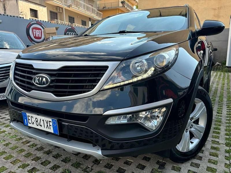 Nero Usata 2011 Kia Sportage SUV | 5950 € (Buon prezzo) - Immagine 1/4