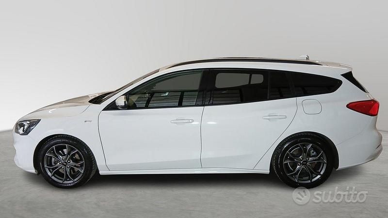 Usata Ford Focus ST-Line 125 CV (91 kW) 2019 Bianco Station wagon