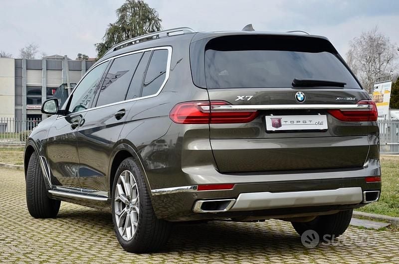 Usata BMW X7 Efficient Dynamics 265 CV (194 kW) 2020 Grigio SUV