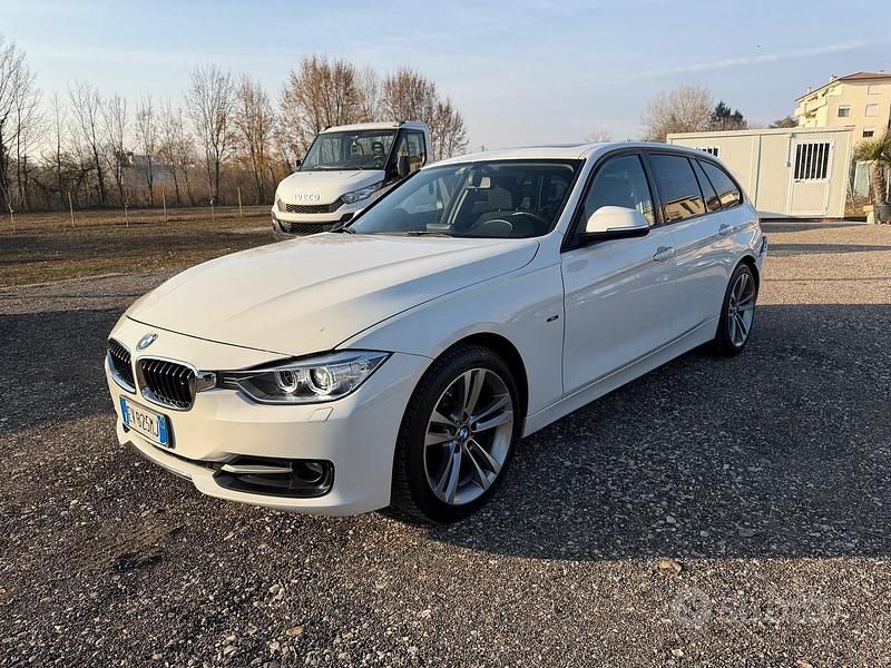 Bianco Usata 2014 BMW 320 Sport Line Station wagon | 3900 € (Super prezzo) - Immagine 1/4