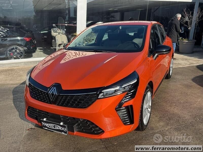 Usata Renault Clio V SE 67 CV (49 kW) 2024 Berlina