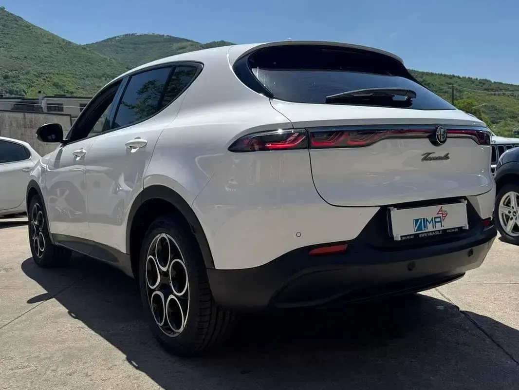 Usata Alfa Romeo Tonale Sprint 131 CV (96 kW) 2023 SUV
