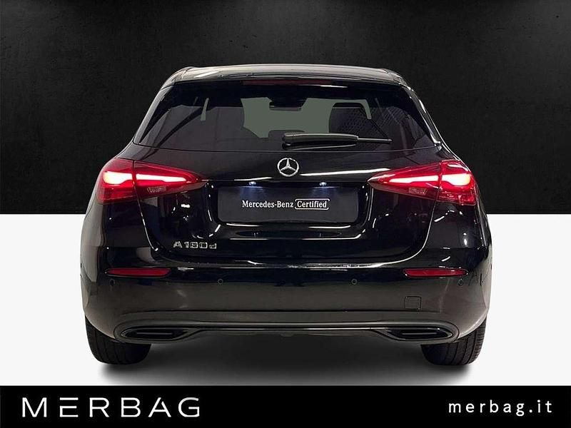 Usata Mercedes A180 Business 116 CV (85 kW) 2025 Nero Utilitaria