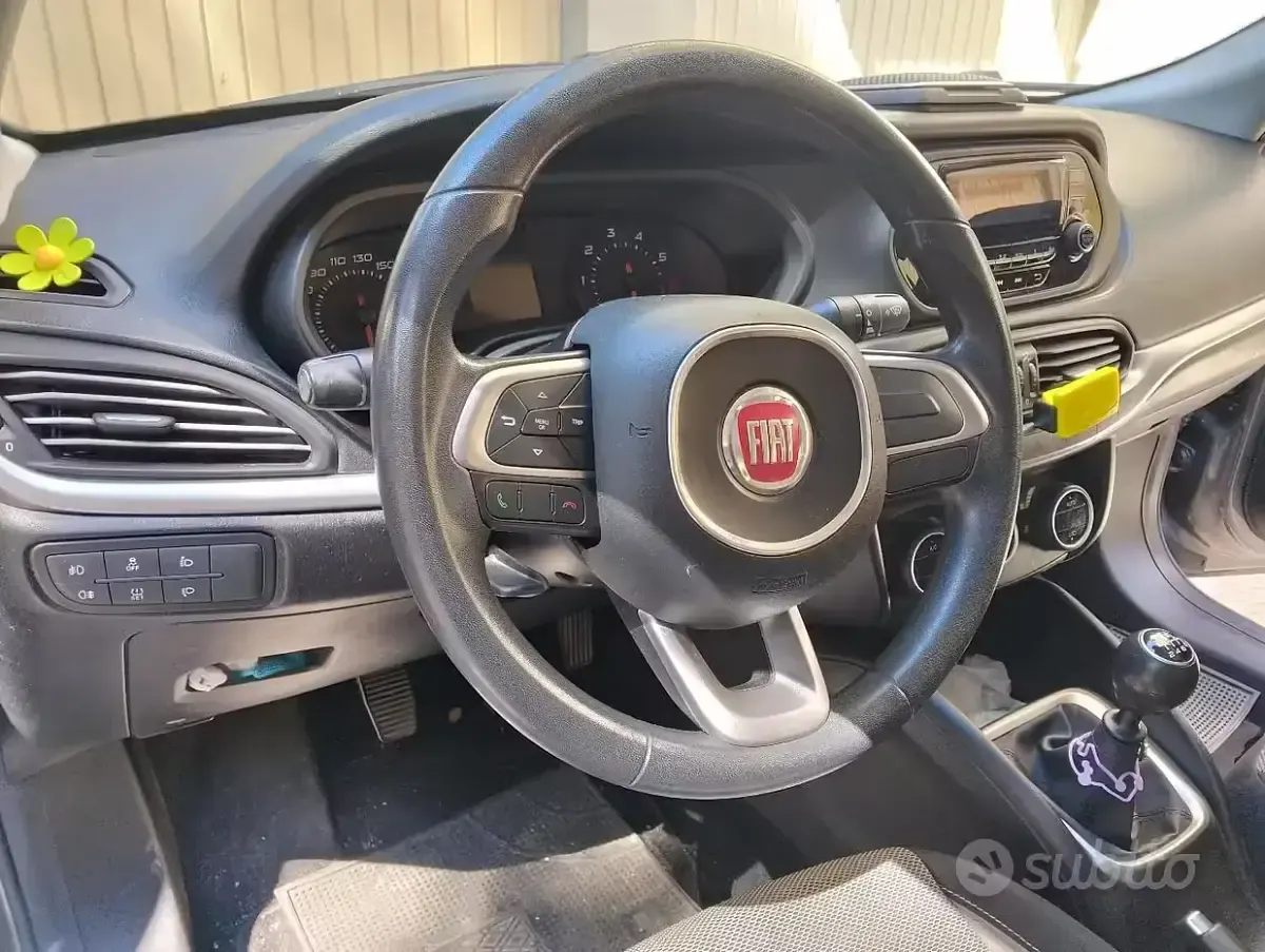 Usata Fiat Tipo 95 CV (69 kW) 2016 Grigio Berlina