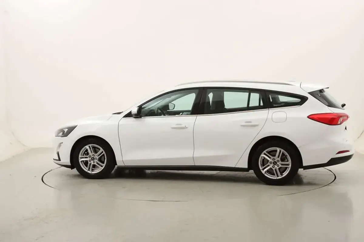 Usata Ford Focus Business Edition 120 CV (88 kW) 2019 Bianco Station wagon