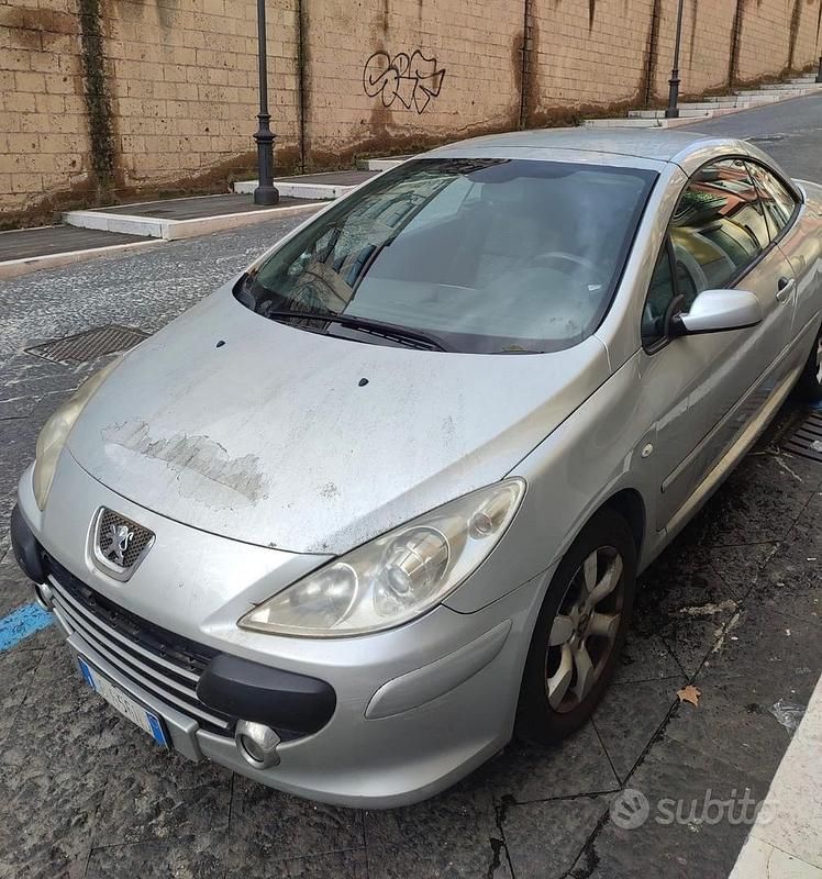 Usata Peugeot 307 CC 109 CV (80 kW) 2006 Cabrio