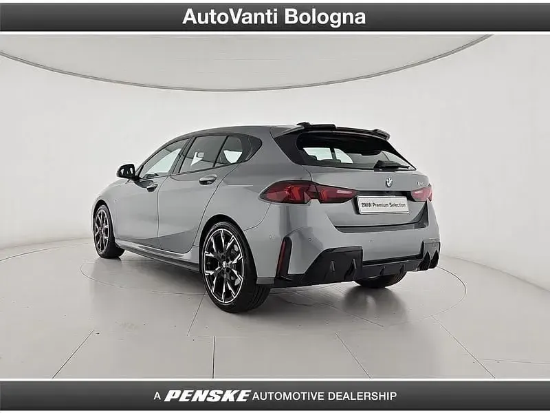 Usata BMW 120 M Sport 163 CV (119 kW) 2025 Grigio Utilitaria