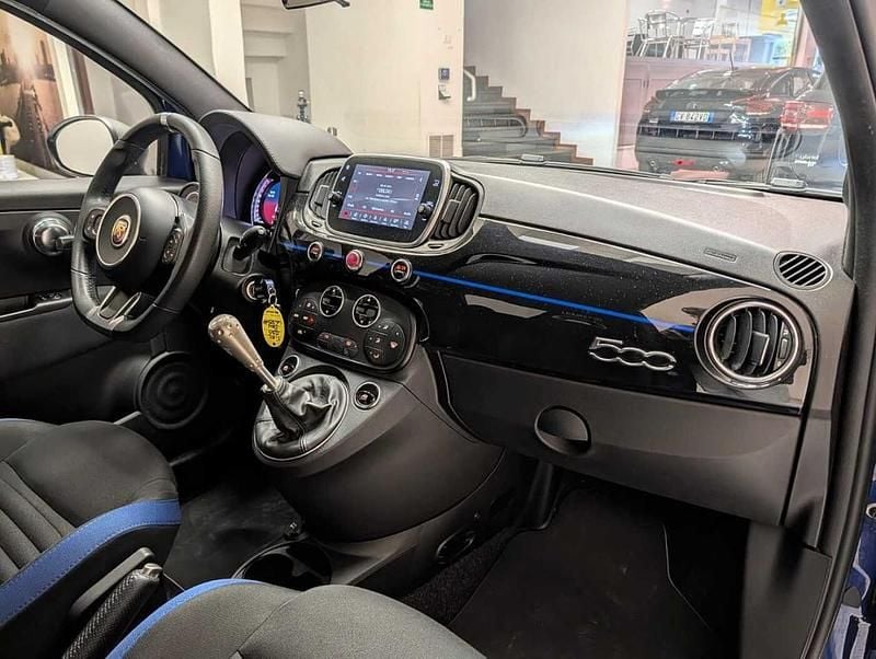 Usata Abarth 595 165 CV (121 kW) 2021 Blu Utilitaria