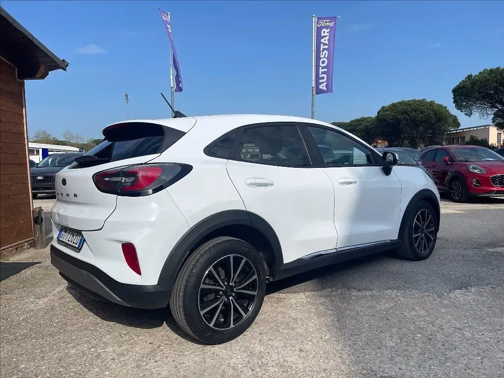 Usata Ford Puma Titanium S 125 CV (91 kW) 2023 Bianco pastello SUV