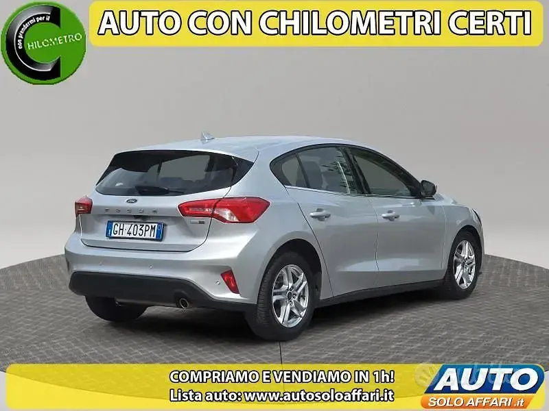 Gebraucht Ford Focus 125 PS (91 kW) 2021 Grau Limousine