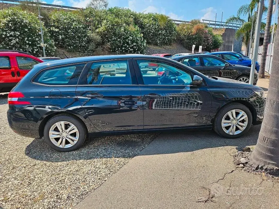 Usata Peugeot 308 Business-Line 100 CV (73 kW) 2016 Station wagon