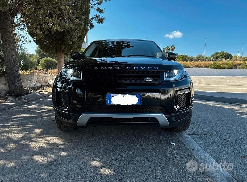 Nero Usata 2017 Land Rover Range Rover evoque SUV | 20.990 € (Molto cara) - Immagine 1/4