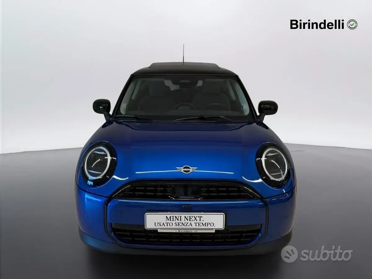 Usata Mini Cooper Classic 156 CV (114 kW) 2024 Bluazzurro Utilitaria