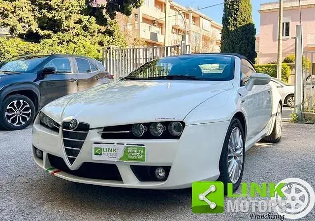 Usata Alfa Romeo Spider 209 CV (153 kW) 2009 Cabrio