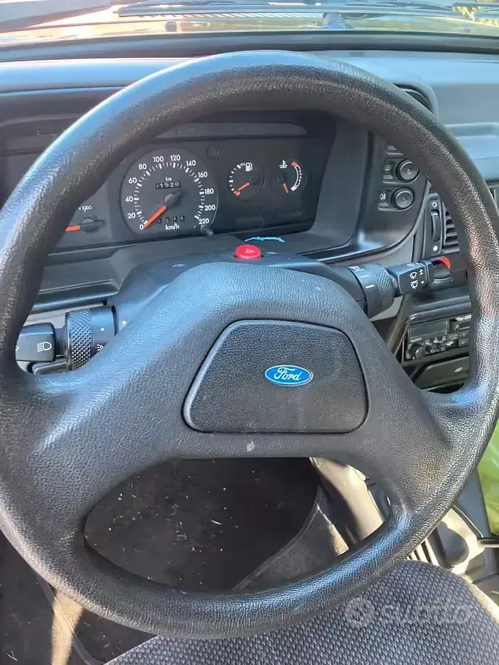 Usata Ford Escort Cabriolet Ghia 73 CV (53 kW) 1990 Cabrio