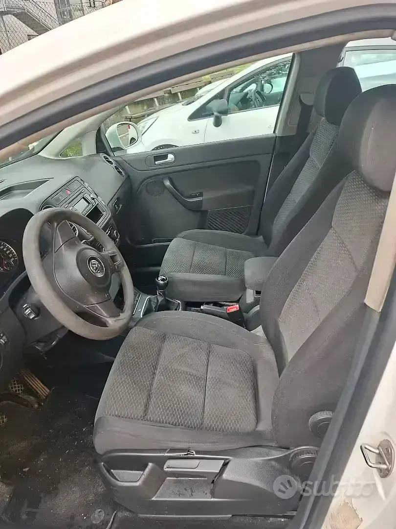 Usata VW Golf Sportsvan 102 CV (75 kW) 2012 Bianco Monovolume