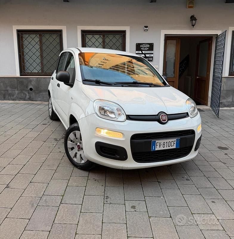 Usata Fiat Panda Easy 69 CV (50 kW) 2019 Bianco Berlina