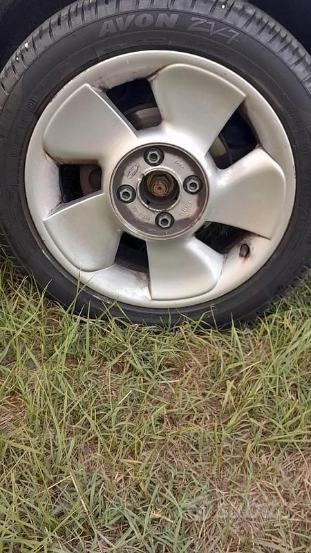 Usata Ford Puma 125 CV (91 kW) 1997 Grigio Coupé