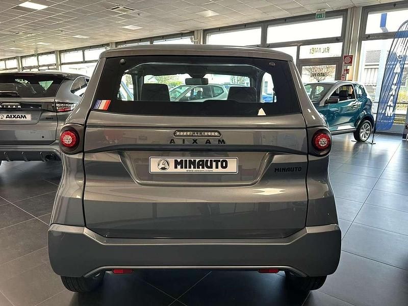 Nuova Aixam Minauto 2026 Grigio Utilitaria