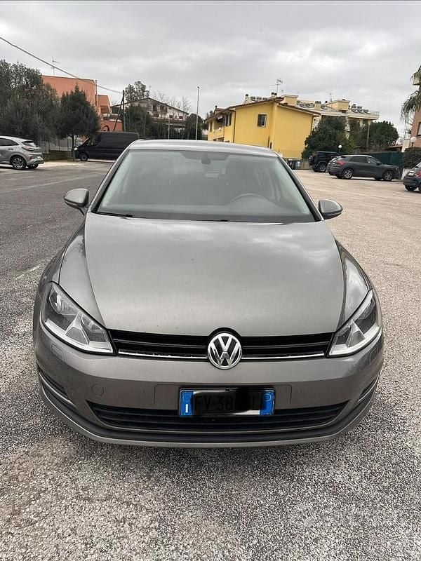 Usata VW Golf VII 110 CV (80 kW) 2015 Grigio Berlina