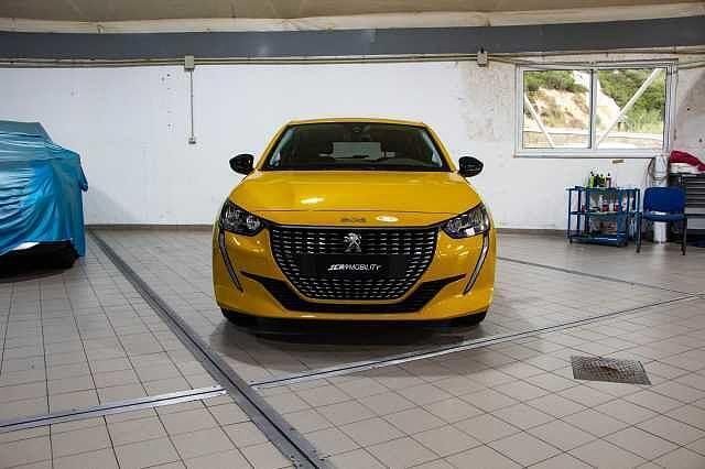 Usata Peugeot 208 Active 75 CV (55 kW) 2023 Giallo Utilitaria