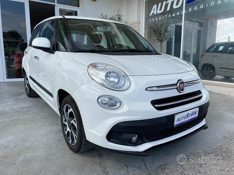 Usata Fiat 500L Lounge 120 CV (88 kW) 2019 Bianco Monovolume