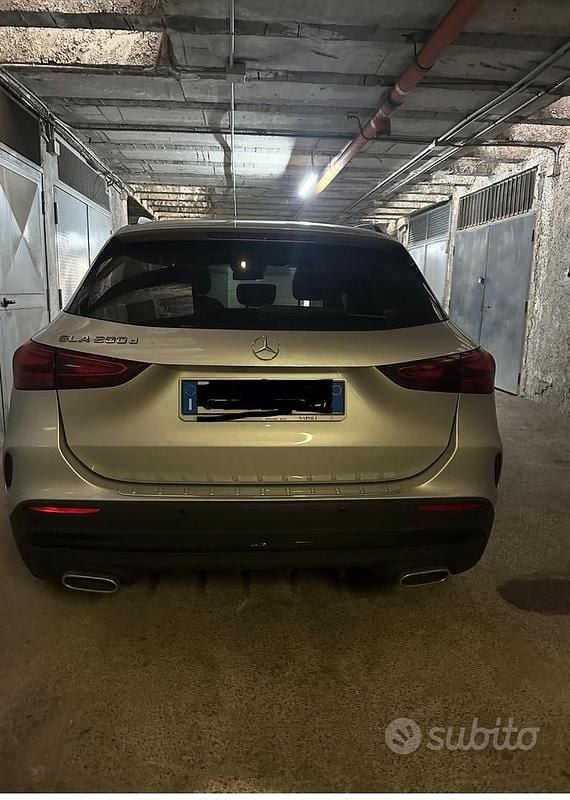 Usata Mercedes GLA200 Premium Plus 150 CV (110 kW) 2023 SUV