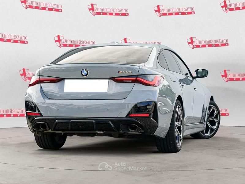 Usata BMW M440 M Sport 374 CV (275 kW) 2025 Grigio Berlina