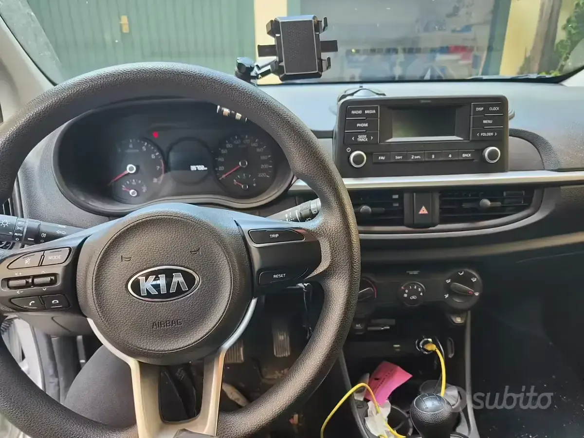 Usata Kia Picanto 67 CV (49 kW) 2021 Grigio Utilitaria