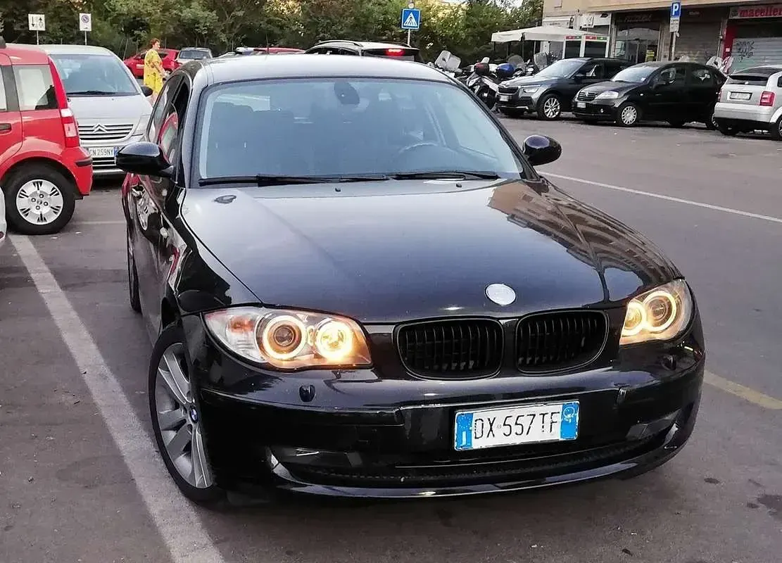 Usata BMW 116 122 CV (89 kW) 2009 Utilitaria