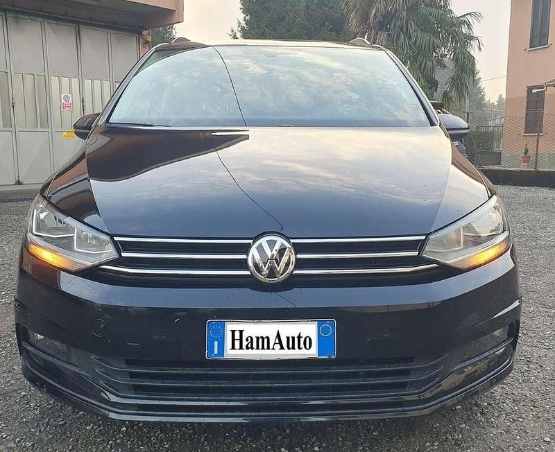 Usata VW Touran Executive 116 CV (85 kW) 2018 Nero Monovolume