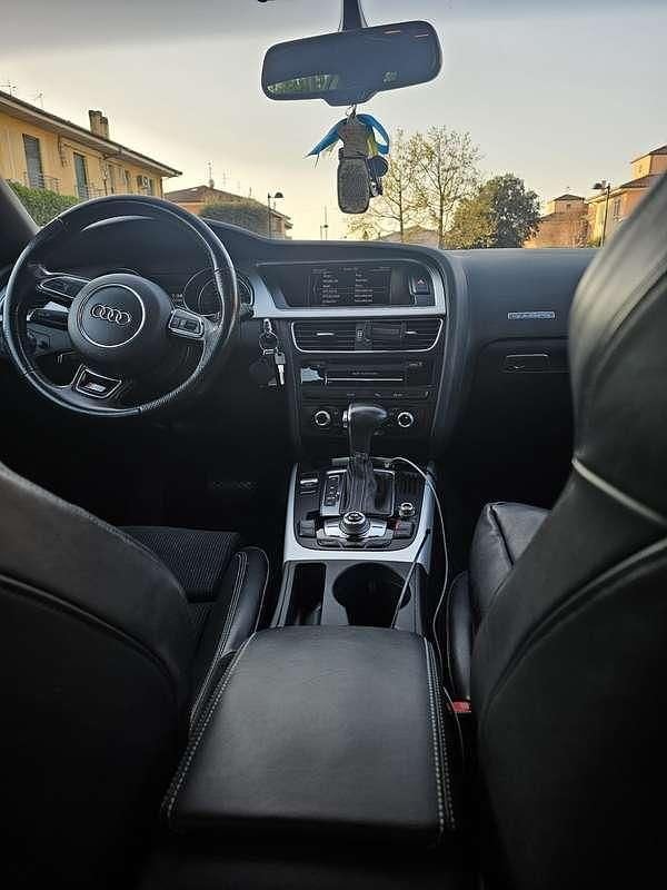 Usata Audi A5 Sportback Ambiente 190 CV (139 kW) 2016 Blu/azzurro Utilitaria