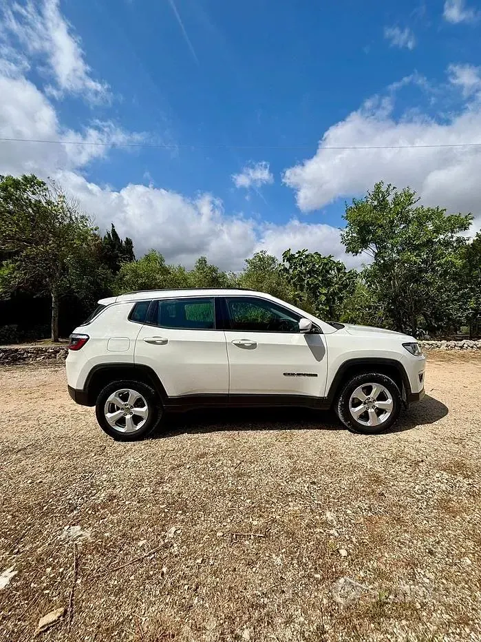 Usata Jeep Compass Limited 140 CV (102 kW) 2017 Bianco SUV