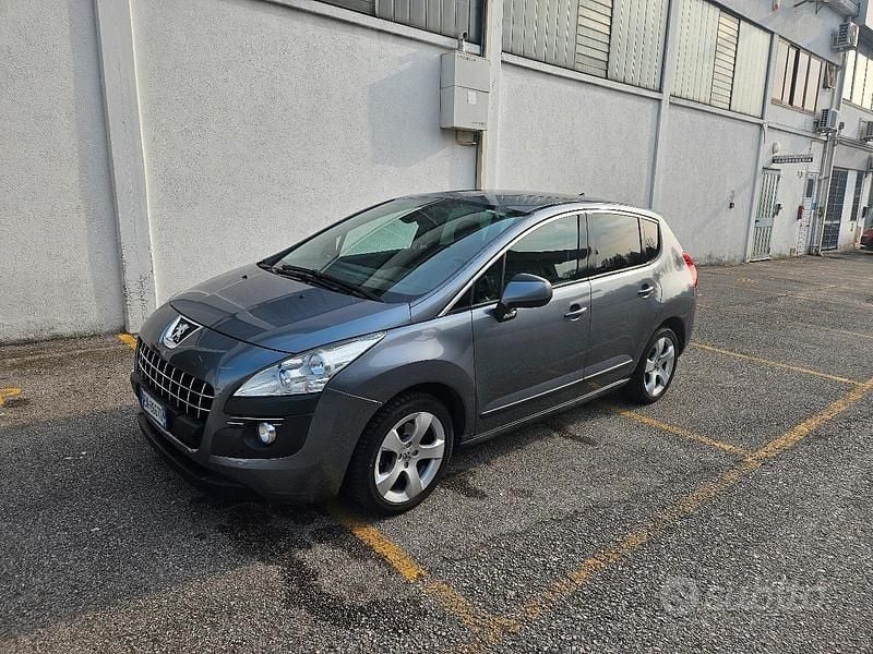 Usata Peugeot 3008 2012 Grigio Station wagon
