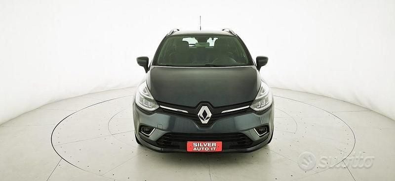 Usata Renault Clio GrandTour 90 CV (66 kW) 2017 Grigio Station wagon
