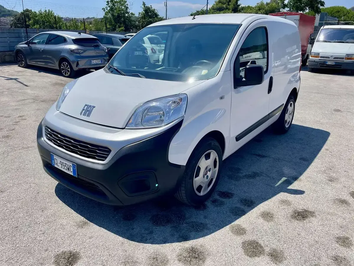 Usata Fiat Fiorino 95 CV (69 kW) 2023 Other Monovolume