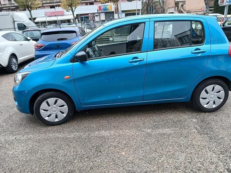 Usata Suzuki Celerio 57 CV (41 kW) 2016 Blu Utilitaria