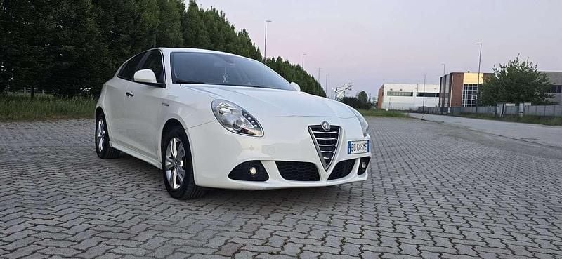Usata Alfa Romeo Giulietta 105 CV (77 kW) 2011 Other Utilitaria