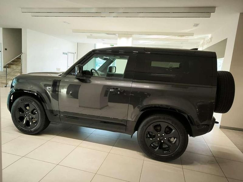 Nuova Land Rover Defender SE Dynamic 200 CV (147 kW) 2026 Grigio SUV