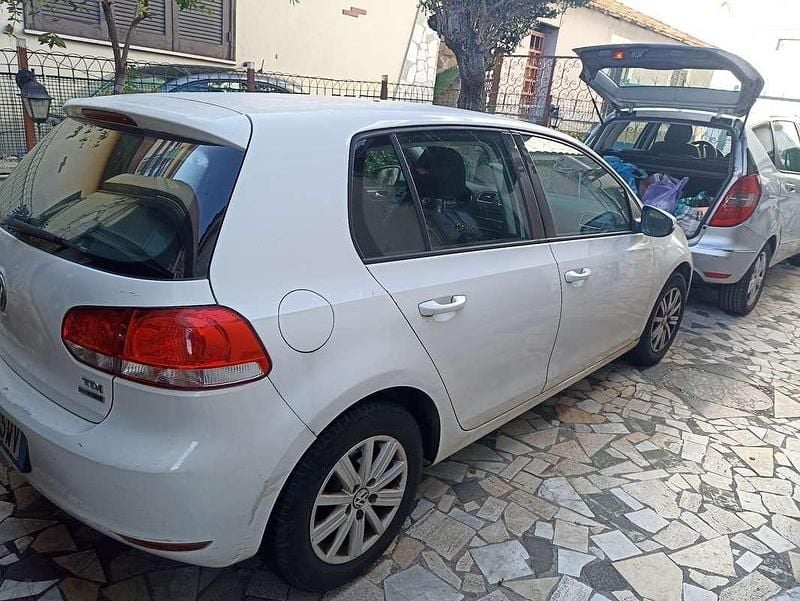 Usata VW Golf VI Comfortline 105 CV (77 kW) 2010 Utilitaria