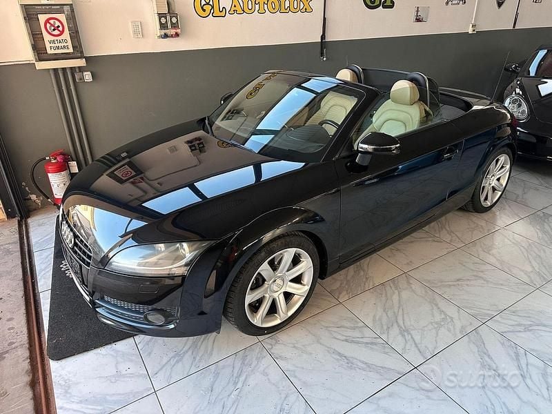 Nero Usata 2007 Audi TT Roadster Cabrio | 14.900 € (Buon prezzo) - Immagine 1/4