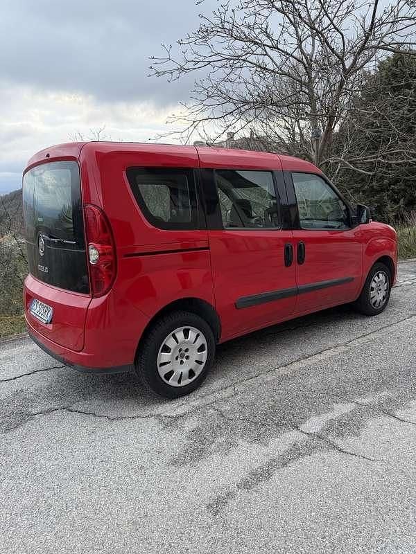 Usata Fiat Doblò Dynamic 105 CV (77 kW) 2013 Monovolume