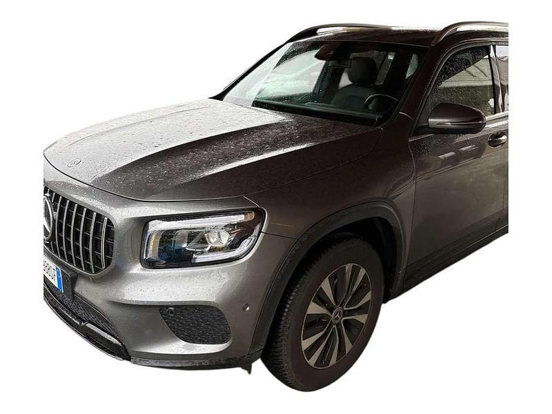 Grigio Usata 2022 Mercedes GLB180 AMG SUV | 31.990 € (Buon prezzo) - Immagine 1/4