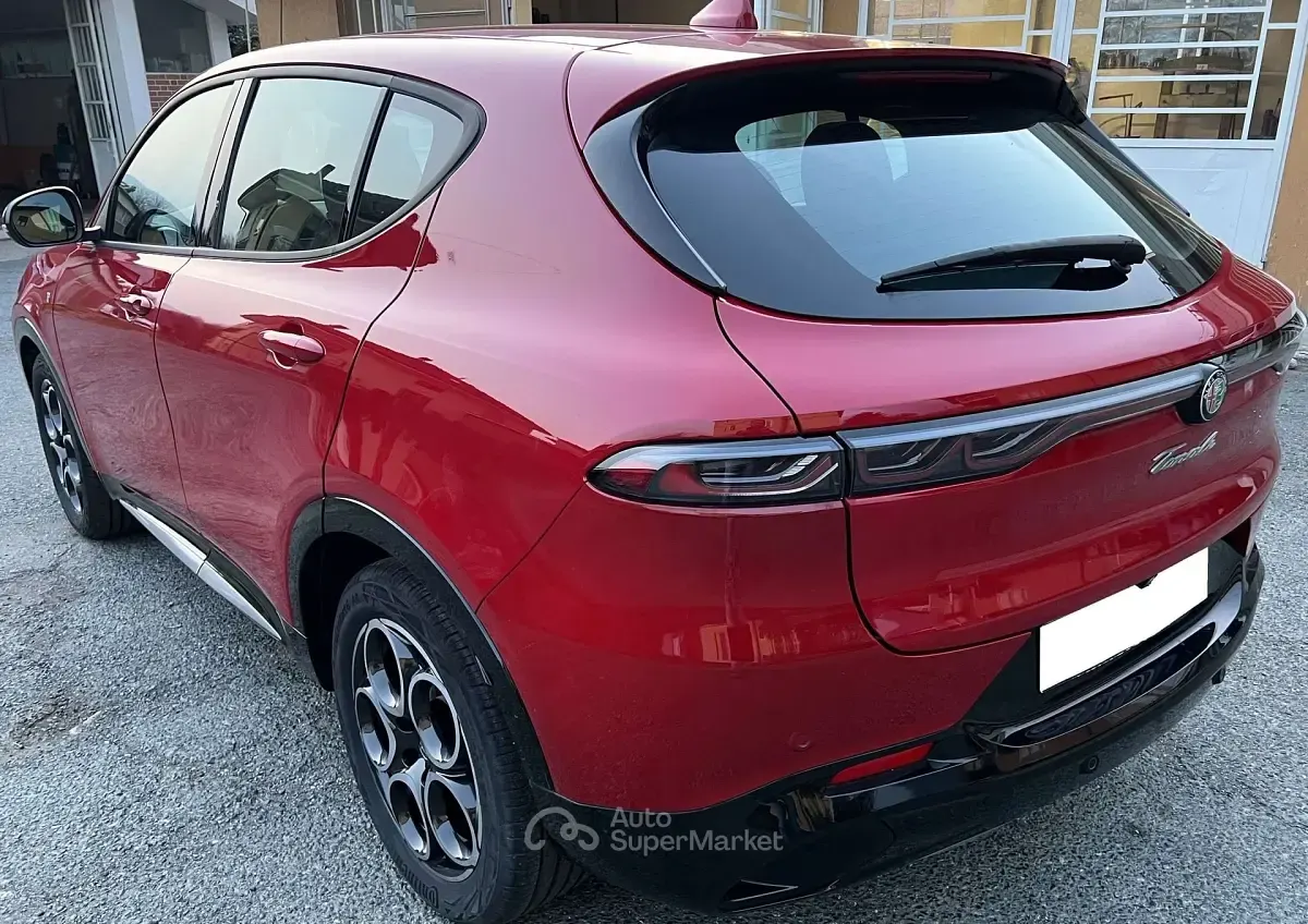 Ny Alfa Romeo Tonale Ti 131 HK (96 kW) 2026 Rød SUV